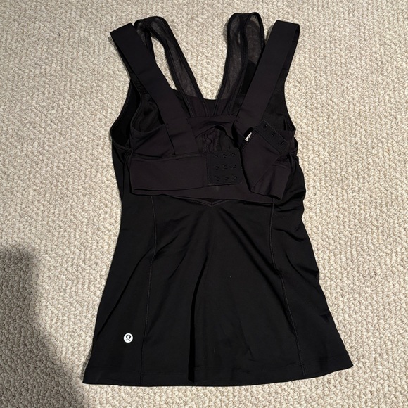 Lululemon Tank Top With Built-In Bra - Picture 2 of 2